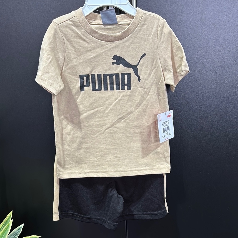 PUMA 2 pc. set short sleeve logo crewneck T, elastic waist logo shorts